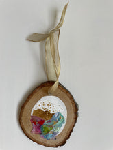 Textured Cheer Ornament No. 8