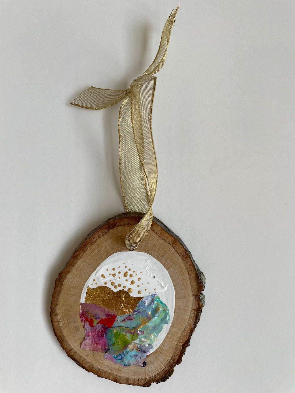 Textured Cheer Ornament No. 8