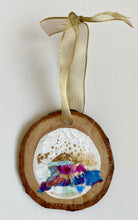 Textured Cheer Ornament No. 9