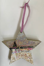 Wonderland Ornament #16