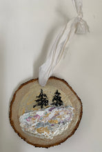 Wonderland Ornament #21